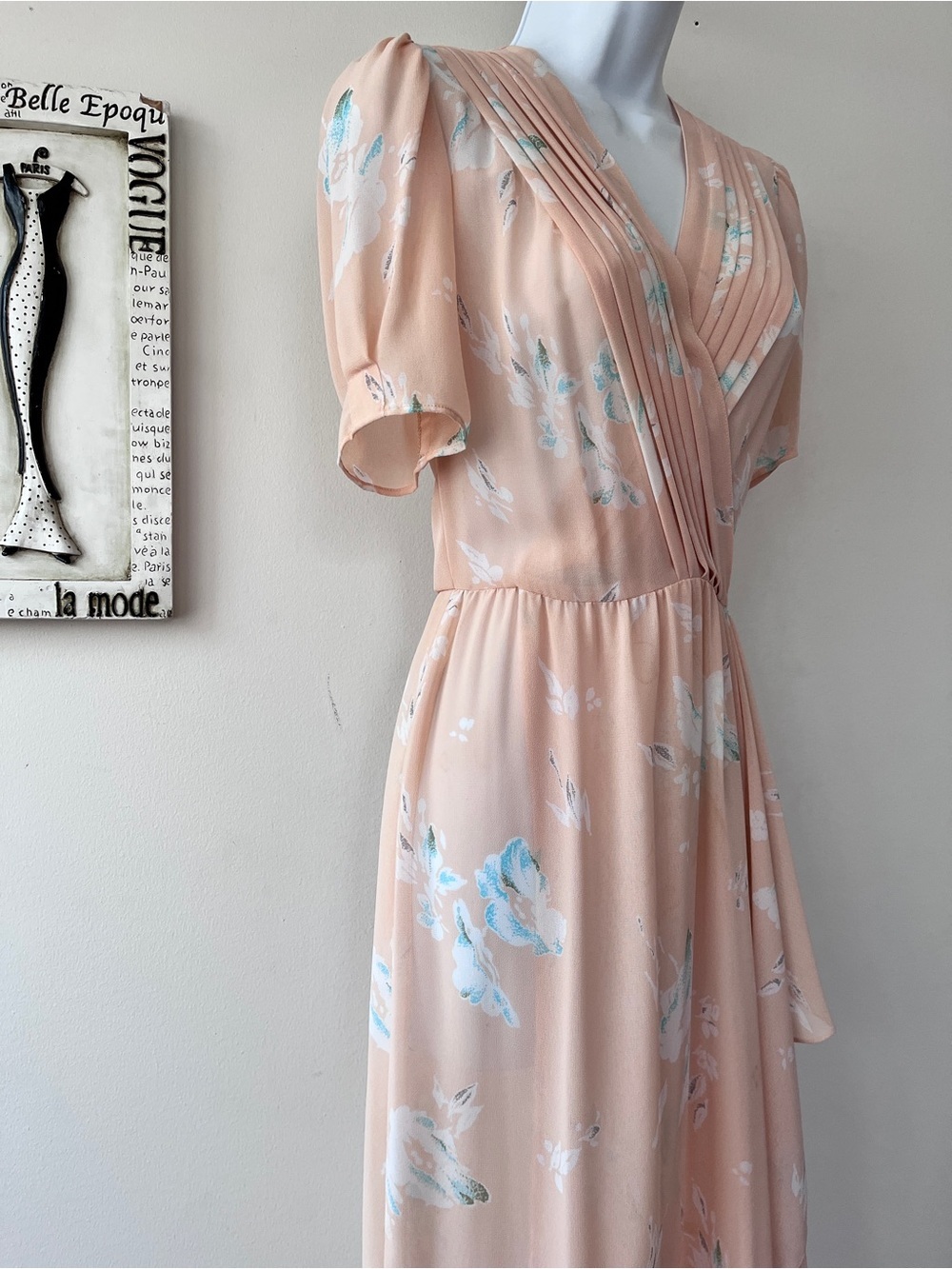 Vintage 40s Peach Floral Crepe Pleated Wrap Midi Feminine Dress Size 6 - Picture 5 of 12